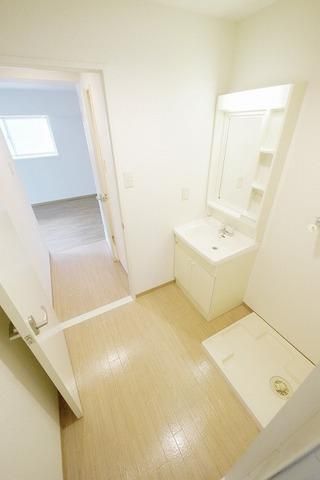洗面設備　★脱衣所★