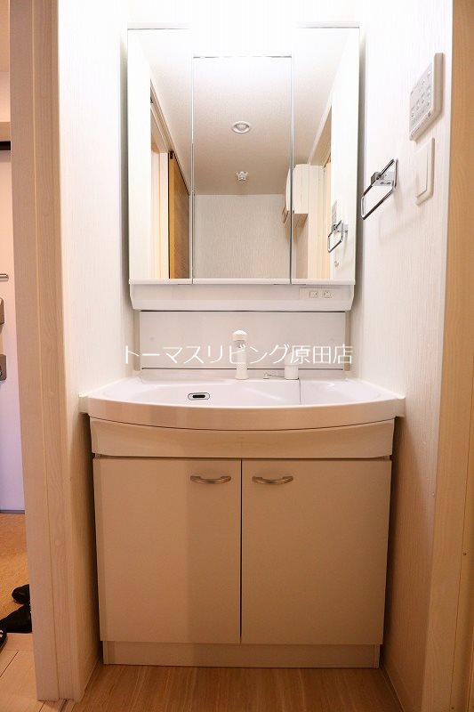洗面設備　101号室写真