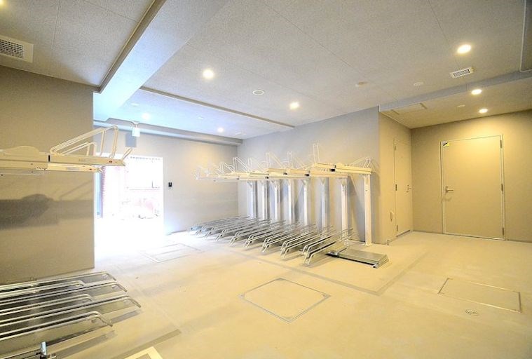 駐車場　駐輪場