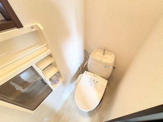 トイレ　シャワー付きトイレ
