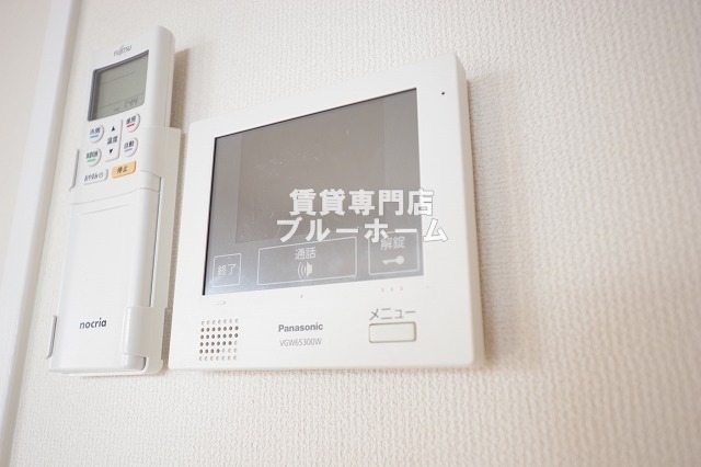 セキュリティ　モニター付きインターホン！