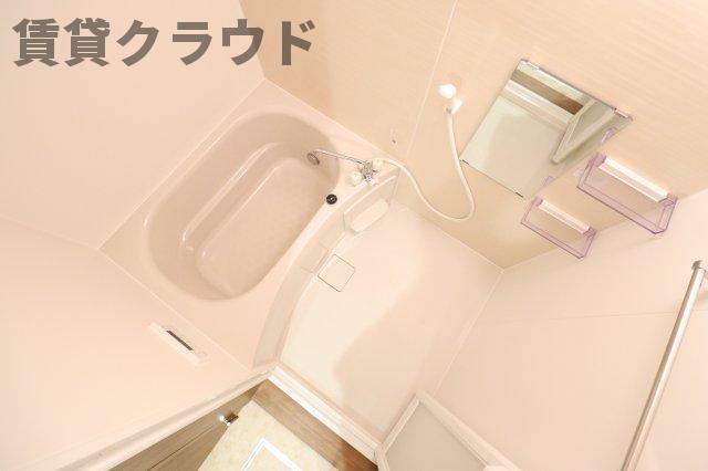 バス・シャワールーム　お風呂で日々の疲れを落としましょう