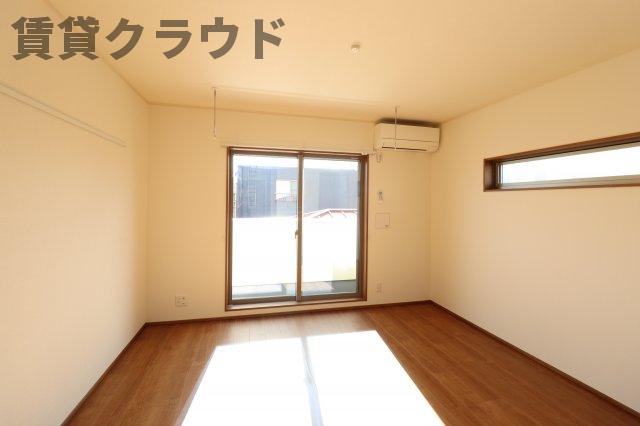 居室・リビング　使いやすい居間です