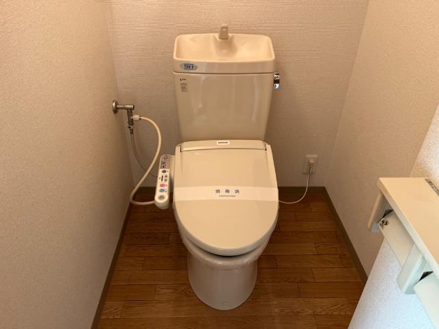 トイレ　シャワー付トイレ