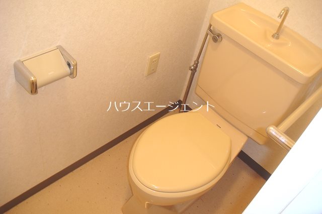 トイレ　広めのトイレです※参考画像