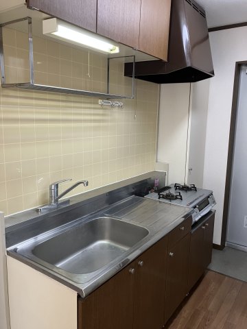 キッチン　※別部屋参考写真