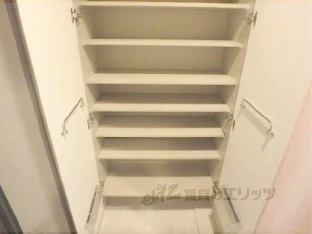 収納　下駄箱