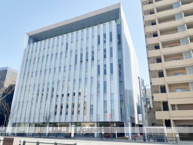 銀行　福岡銀行箱崎支店（銀行）まで700m