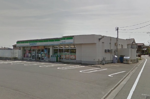 コンビニ　ファミリーマート武蔵村山残堀店（コンビニ）まで444m