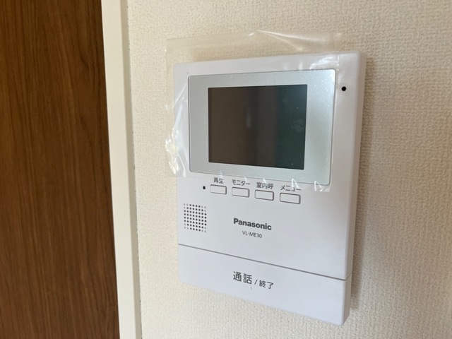 セキュリティ　※同建物の別のお部屋の写真です。
