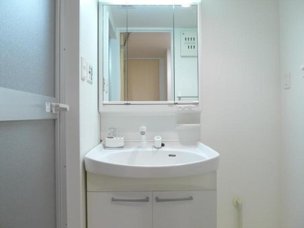 洗面設備　別部屋参考写真