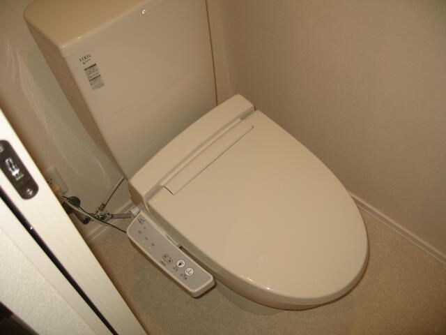 トイレ　※別部屋参考写真