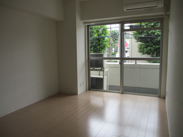藤和世田谷桜丘コープIIの居間写真