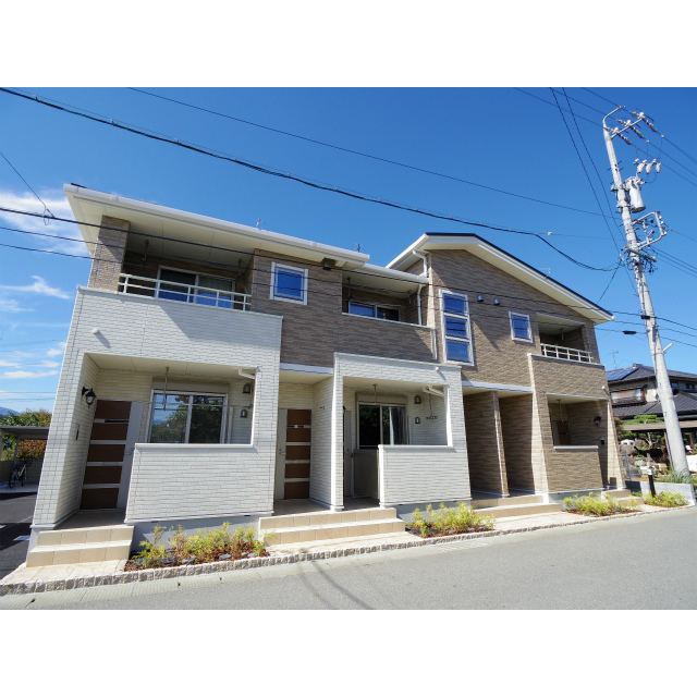 建物外観　アイリスコート