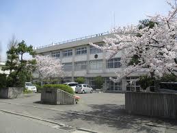 小学校　新潟市立坂井東小学校（小学校）まで158m