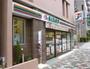 コンビニ　セブンイレブン新宿山吹町店（コンビニ）まで225m