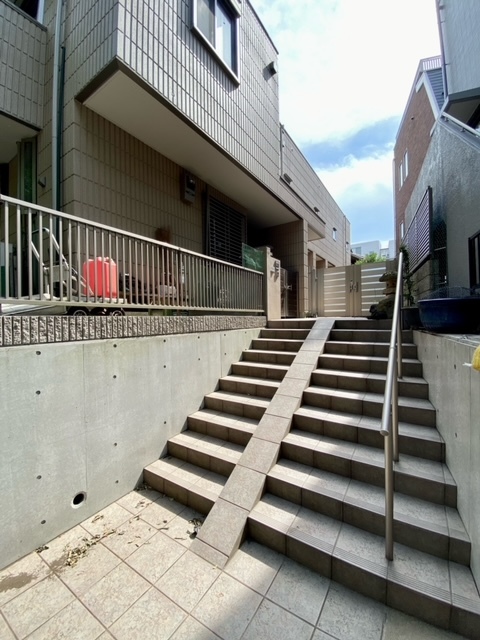 エントランス　★エントランス★