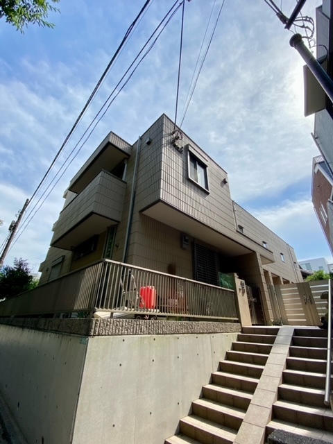 建物外観　★物件現地や最寄駅等でのお待ち合わせでご案内が可能です★