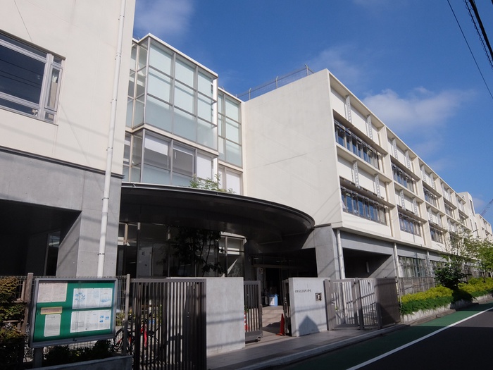 小学校　桜町小学校（小学校）まで420m