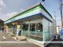 コンビニ　ファミリーマート（コンビニ）まで668m