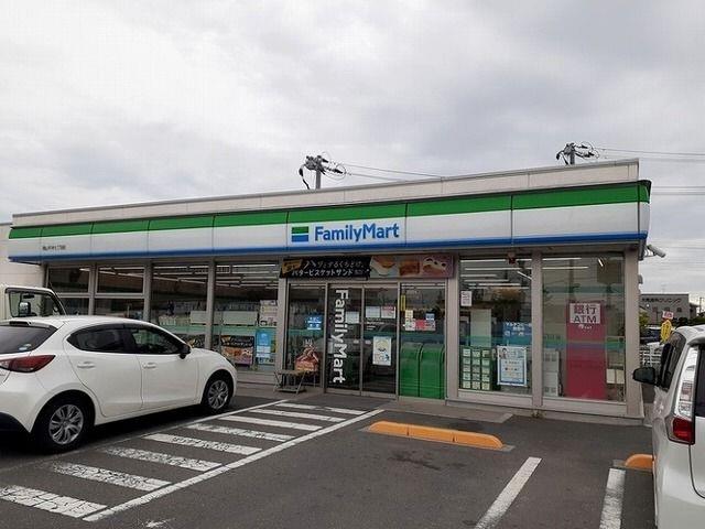 コンビニ　コンビニエンスストア（コンビニ）まで350m