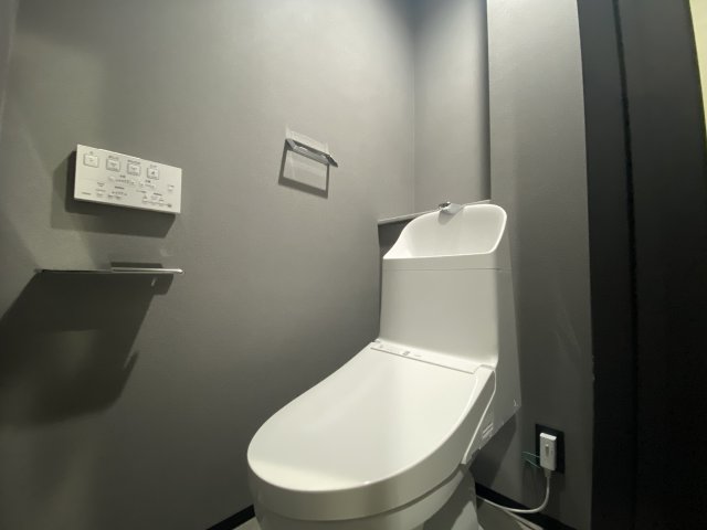 トイレ　コンパクトで使いやすいトイレです