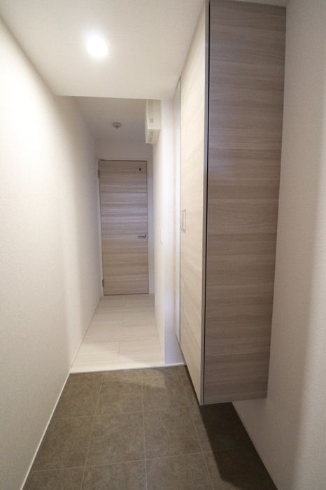 D Paina 鴨居IIの玄関写真