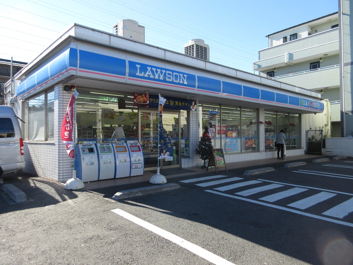 コンビニ　ローソン（コンビニ）まで350m