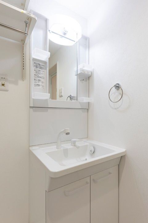 洗面設備　※参考写真