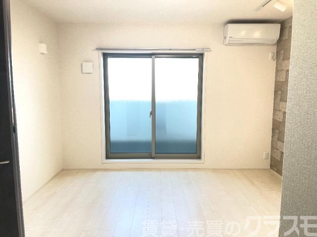 居室・リビング　明るいお部屋です♪
