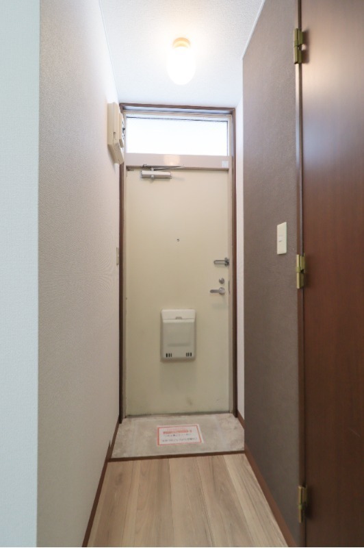 玄関　図面と現状に相違がある場合には現状を優先