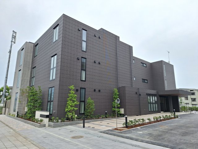 建物外観　シニア向け賃貸ヘーベルVillage