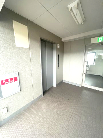 ロビー