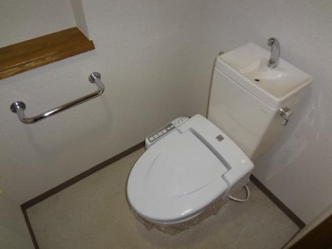 トイレ　シャワー付トイレ