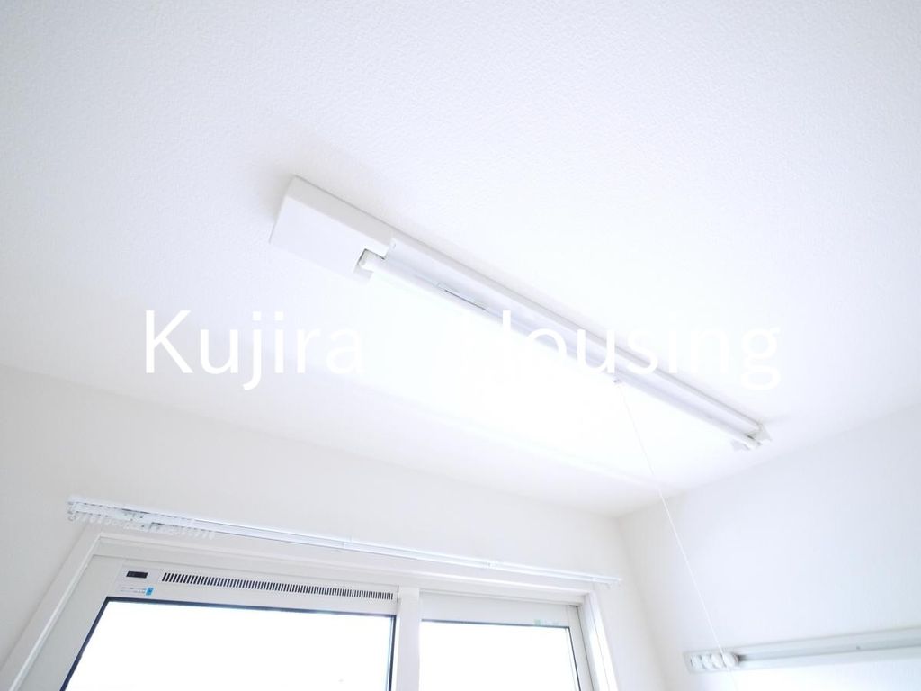 その他設備　★雨の日に役立つ室内物干し★