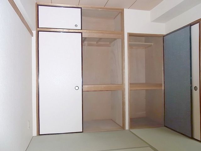 その他部屋・スペース　★和室6帖・収納1間半★
