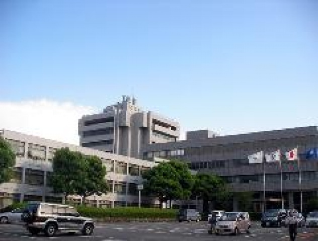 役所　吹田市役所（役所）まで170m