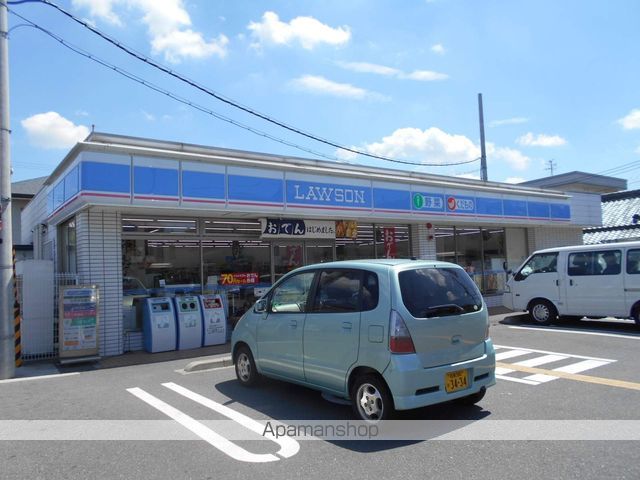 コンビニ　ローソン（コンビニ）まで850m