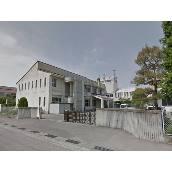 小学校　佐久市立東小学校（小学校）まで4814m