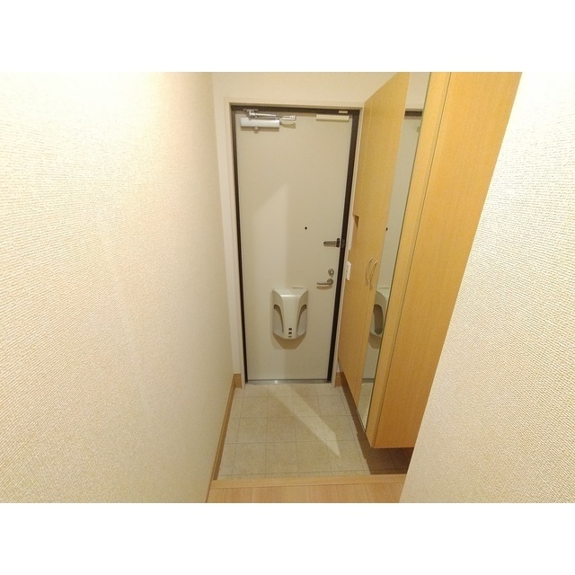 La・Monte横山の玄関写真