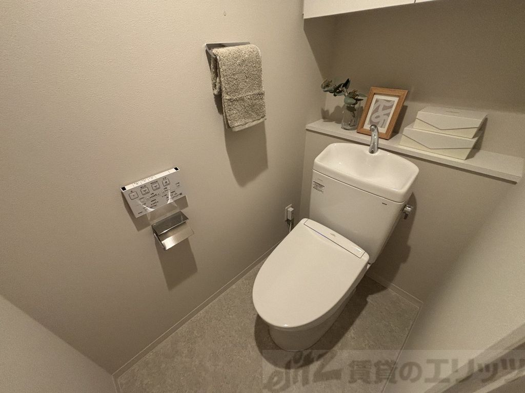 シーズンフラッツ新大阪SOUTHのトイレ写真