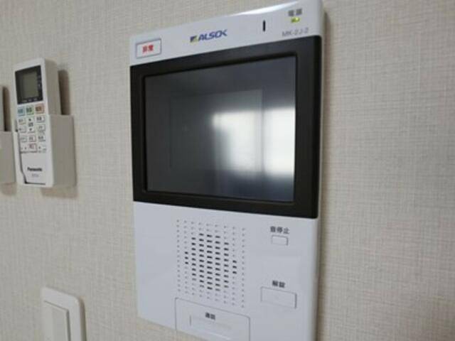 玄関　エアコン完備