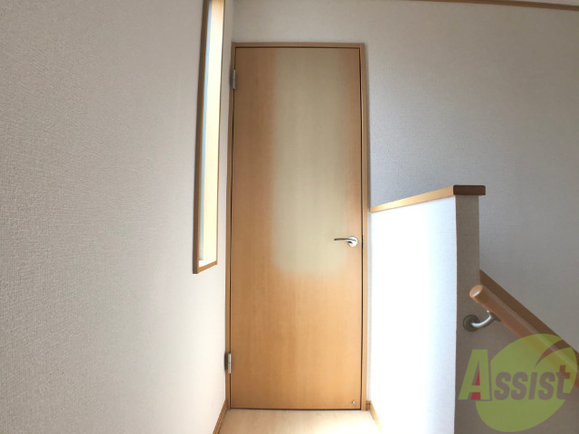 収納　洋室のクローゼット。広さは十分そうです。