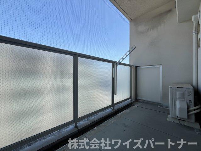 バルコニー　※別号室の為、現況優先