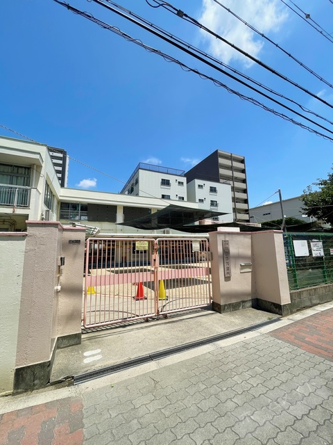 幼稚園・保育園　大阪市立苅田南保育所（幼稚園・保育園）まで300m
