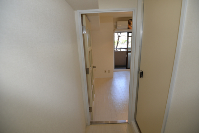 その他部屋・スペース　写真は同マンションの他のお部屋のものです