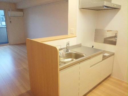 キッチン　※別部屋写真