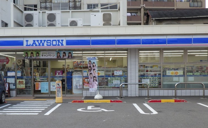 コンビニ　ローソン 大阪本庄東三丁目店（コンビニ）まで671m