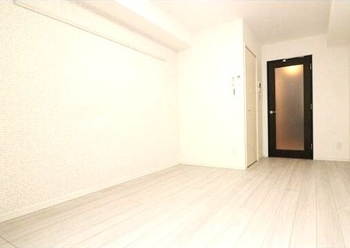 居室・リビング　フローリング