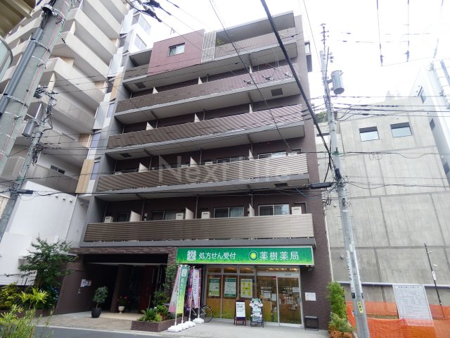 建物外観　ロッソペレンネ